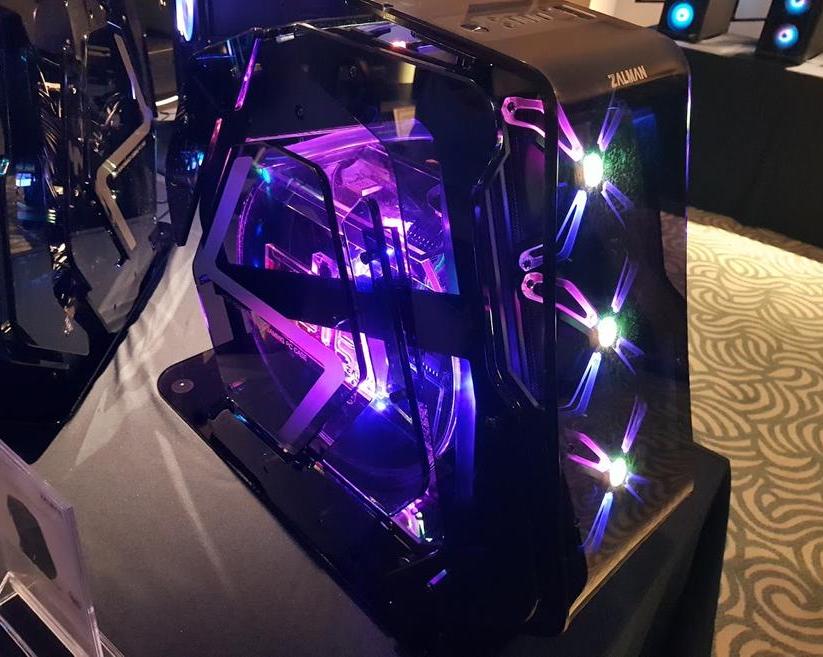 18 литров охлаждающей жидкости: Zalman представила на Computex 2019 корпус, встроенный в «водянку»