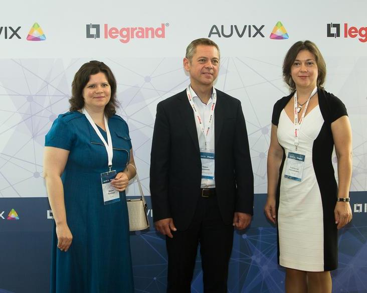Legrand и AUVIX объявили о начале сотрудничества