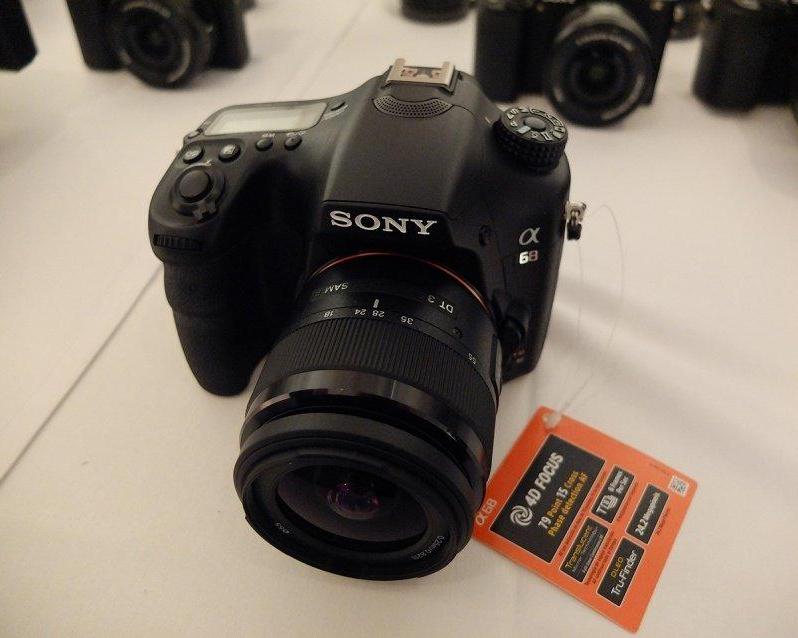 Первый взгляд на Sony α68, Sony α6300 и новую линейку полнокадровых объективов G Master: FE 24