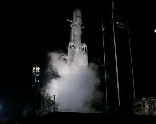 SpaceX отменила запуск ракеты всего за одну минуту до старта