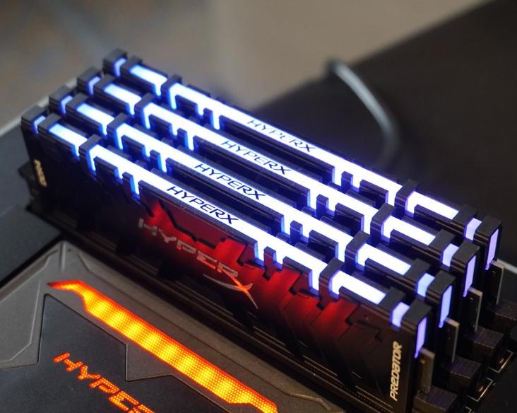 HyperX на Computex 2019: железо с особенной подсветкой, гарнитуры, клавиатура и немного стразов (потому что это тоже красиво)